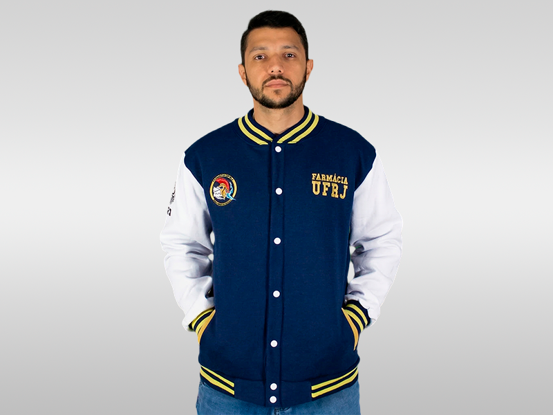 Moletom colegial personalizado azul e branco produzido pela T&M